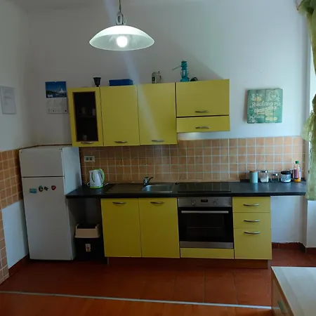 Apartment Doris 2 *